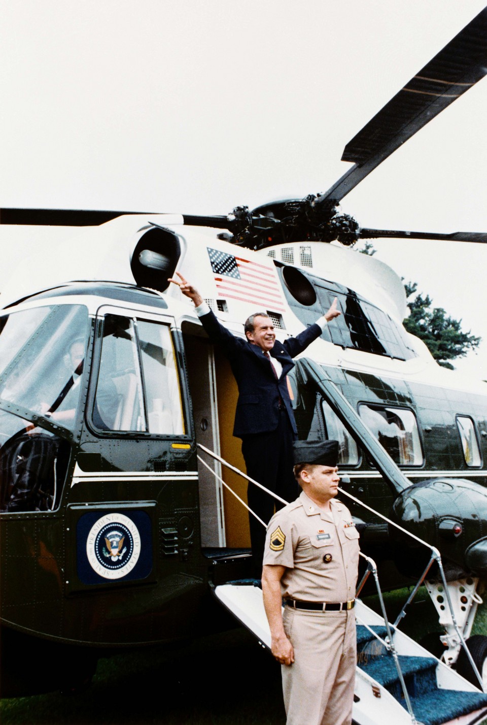 Nixon departing the White House by helicopter, August 9, 1974