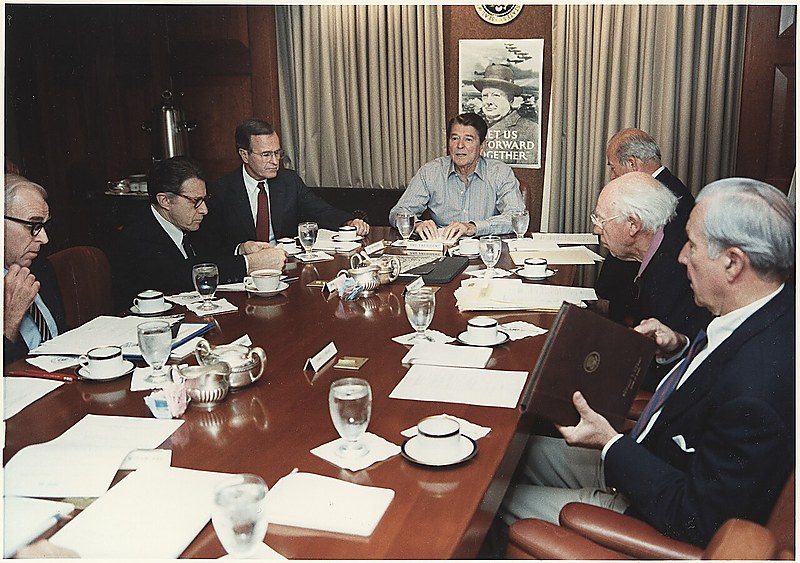 President Reagan chairs a National Security Council meeting on the TWA Flight 847 crisis, Situation Room, 1985. NARA, public domain.